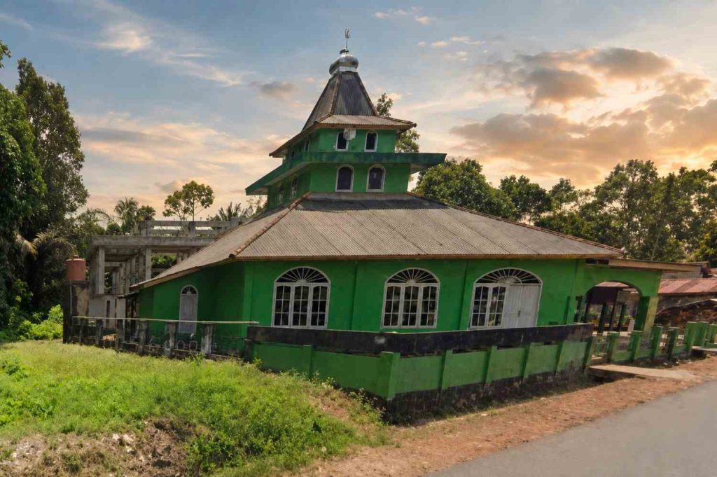 Masjid Al Mukminin Kedondong