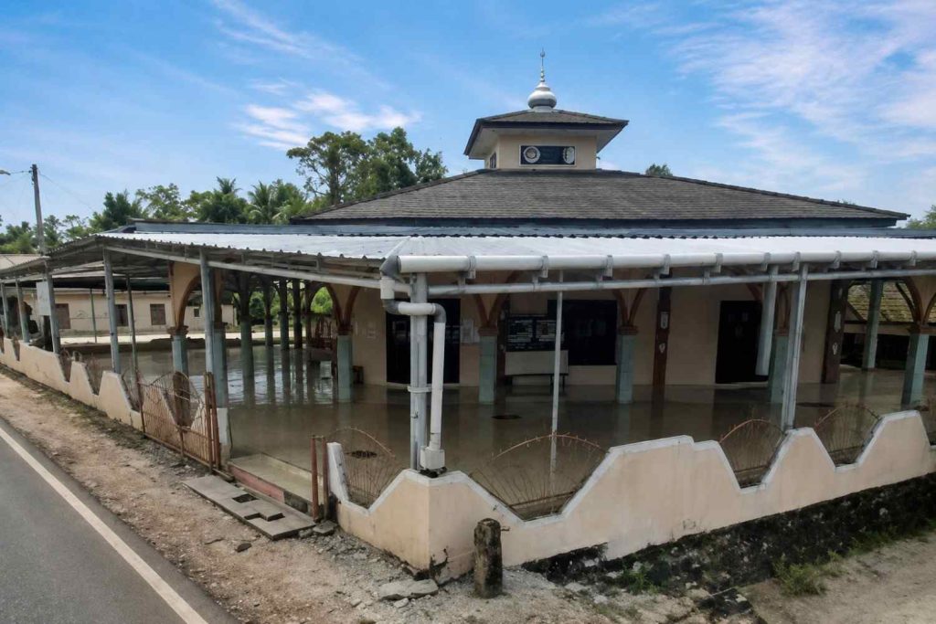 Masjid Al Muflihun Pugul